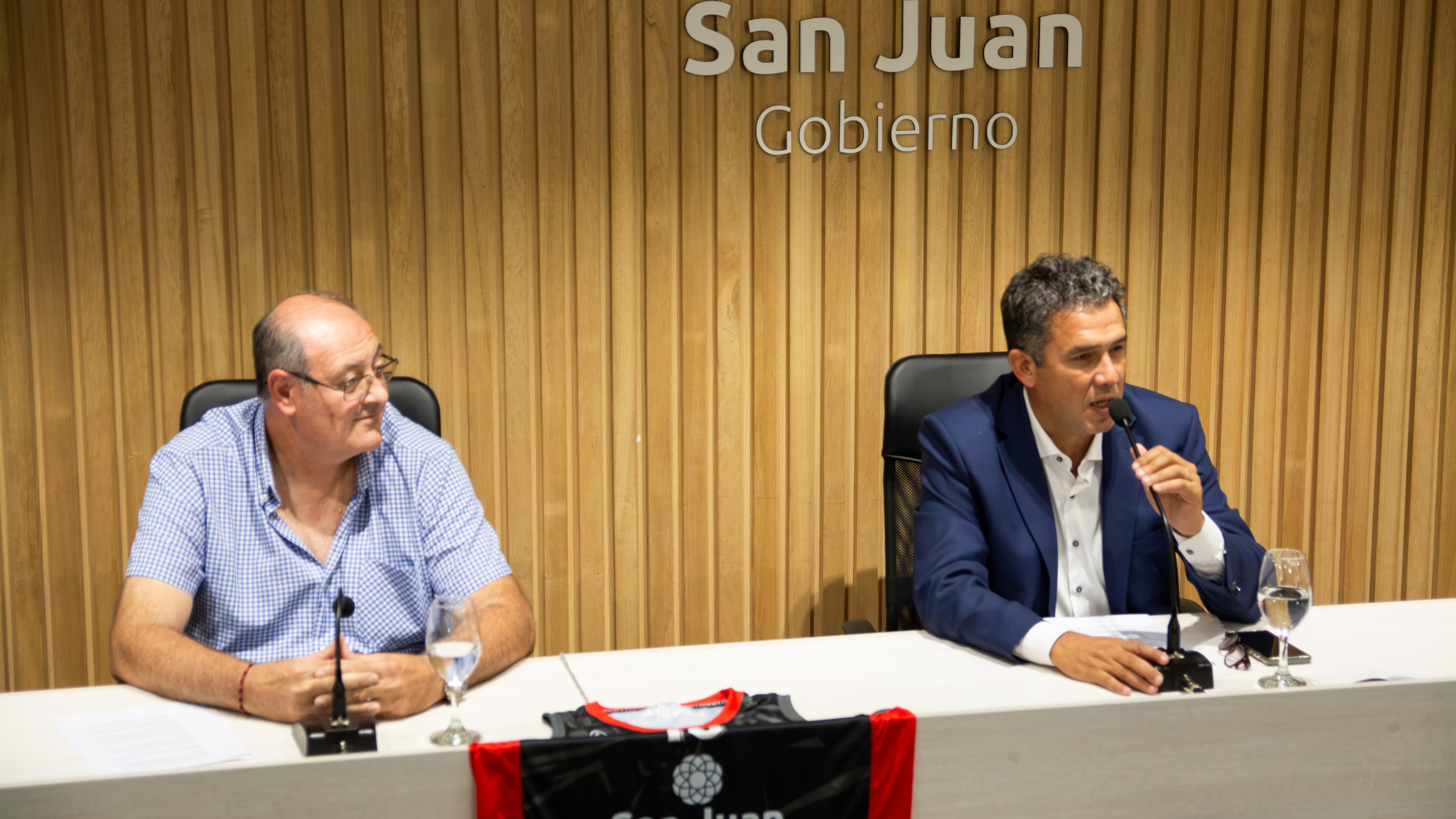 Con sello sanjuanino: Urquiza presentó oficialmente su plantel para el Torneo Federal de Básquet