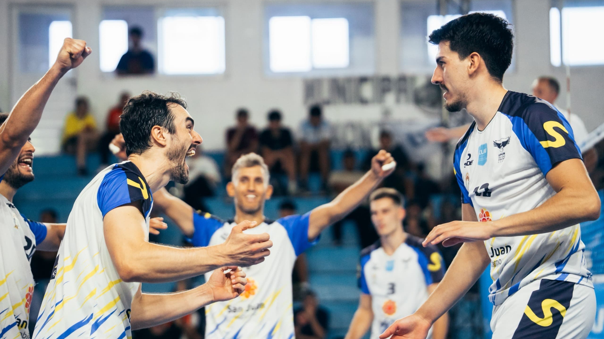 UPCN goleó y acaricia las semifinales