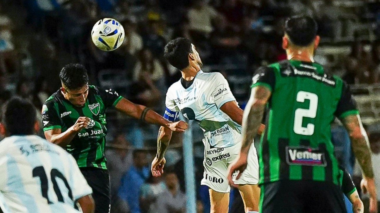 Díaz Robles sostuvo al Verdinegro en Salta y Zuliani rescató un punto de oro