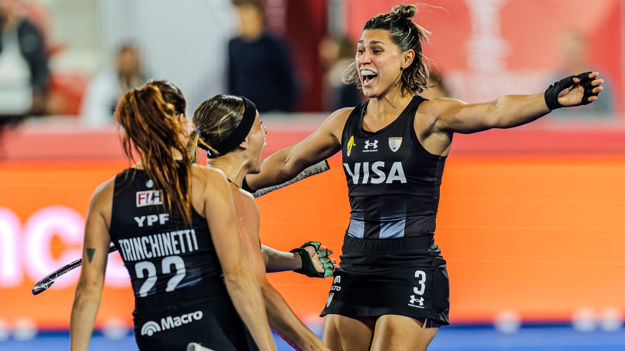 Las Leonas golearon a España y ya están entre las cuatro mejores del Mundial