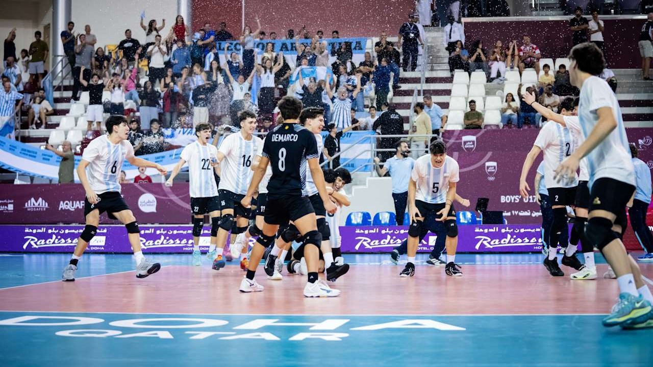 ¡A semis del Mundial U17! Argentina aplastó a Polonia y sueña con la gran final en Qatar