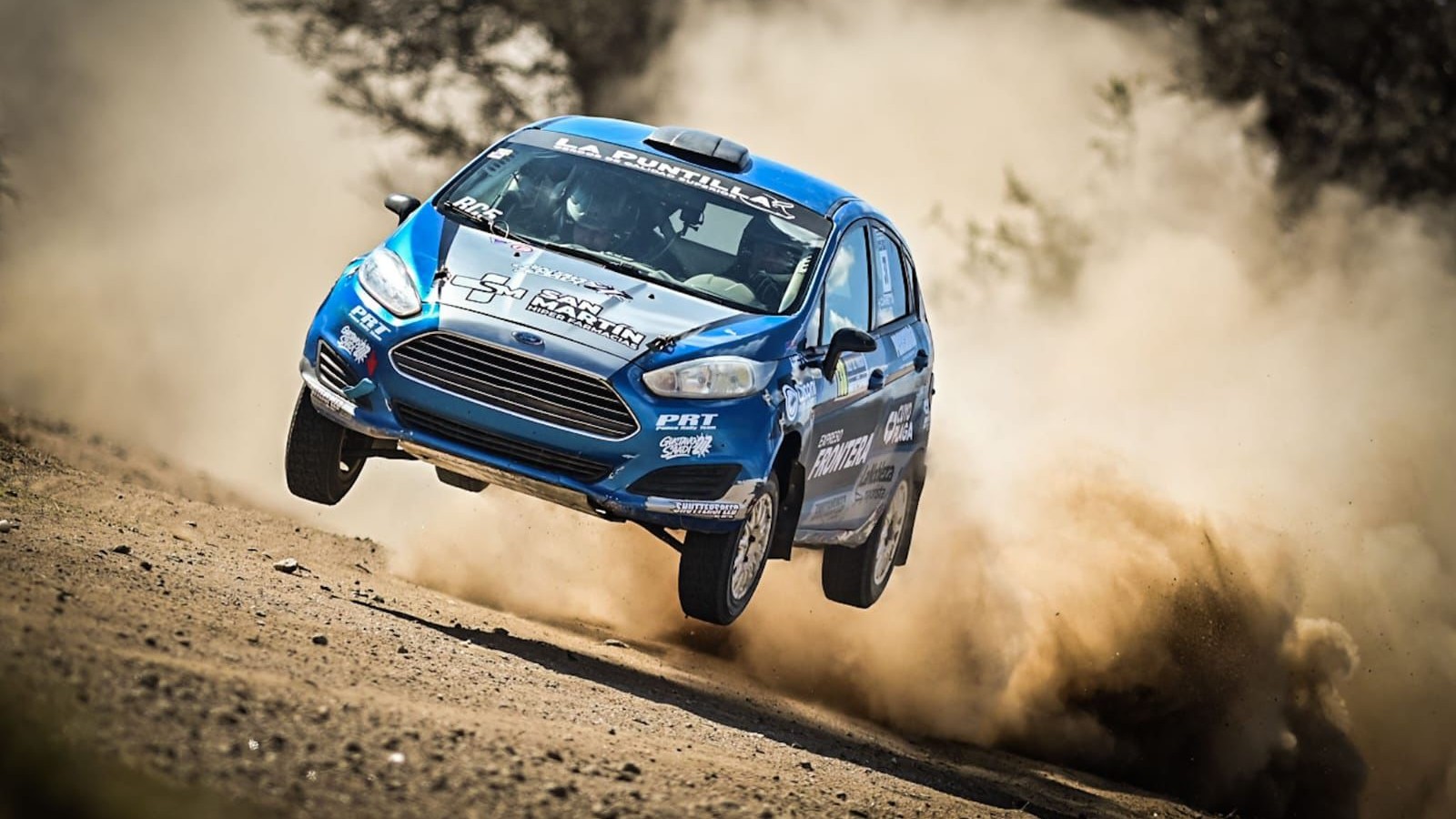 Santiago Gambetta voló en el Rally Puntano y ganó la RC5