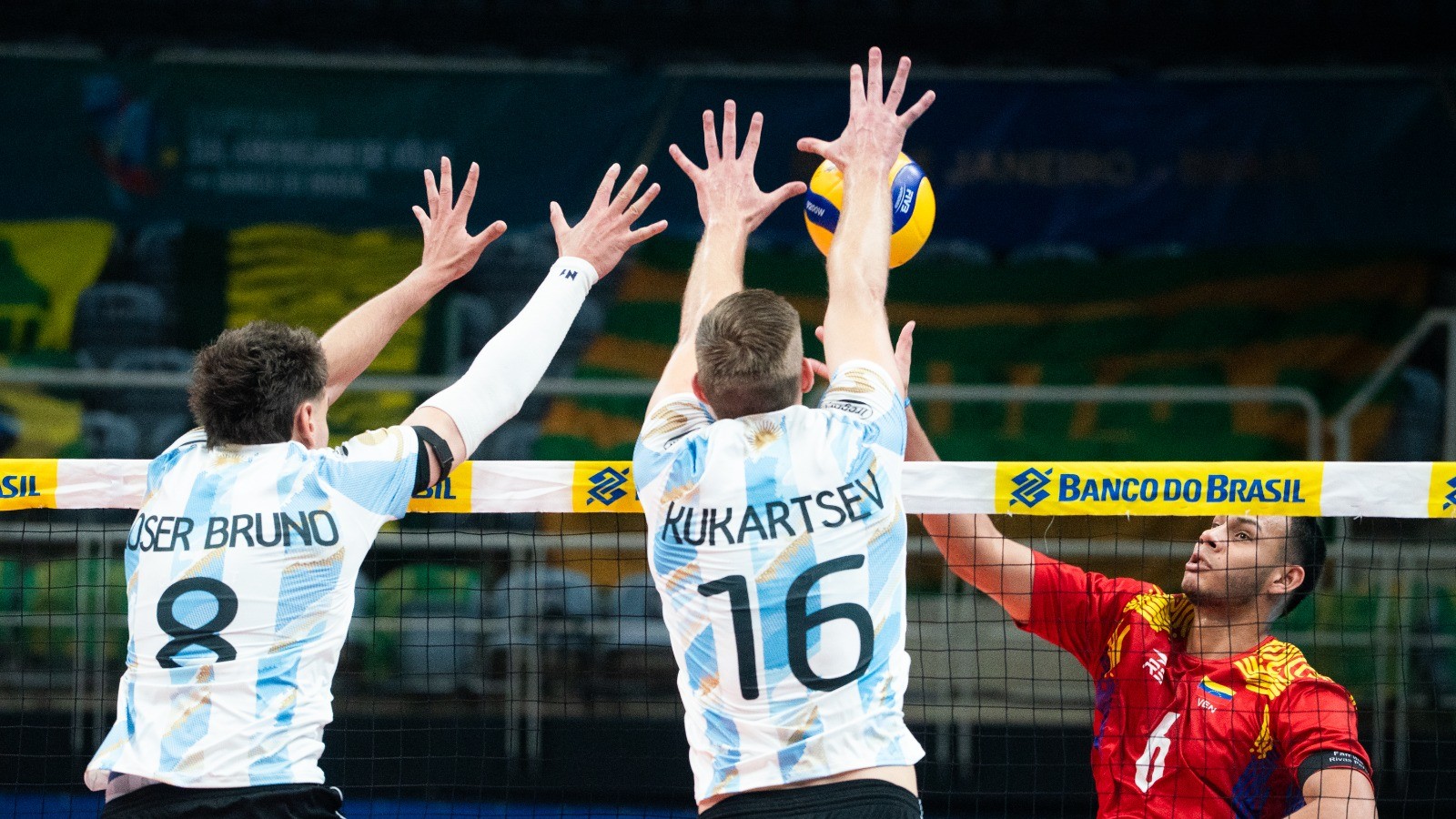 Argentina le ganó a Venezuela con sello sanjuanino en el debut sudamericano