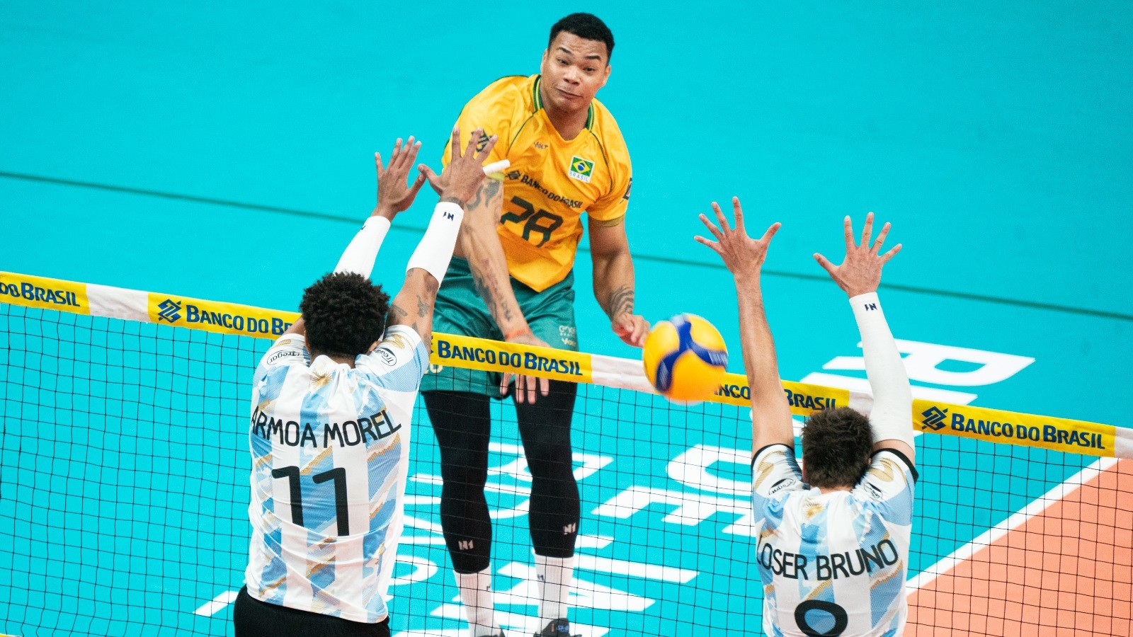 Brasil se quedó con el clásico y la plaza olímpica: Argentina cayó 3-0 en Río