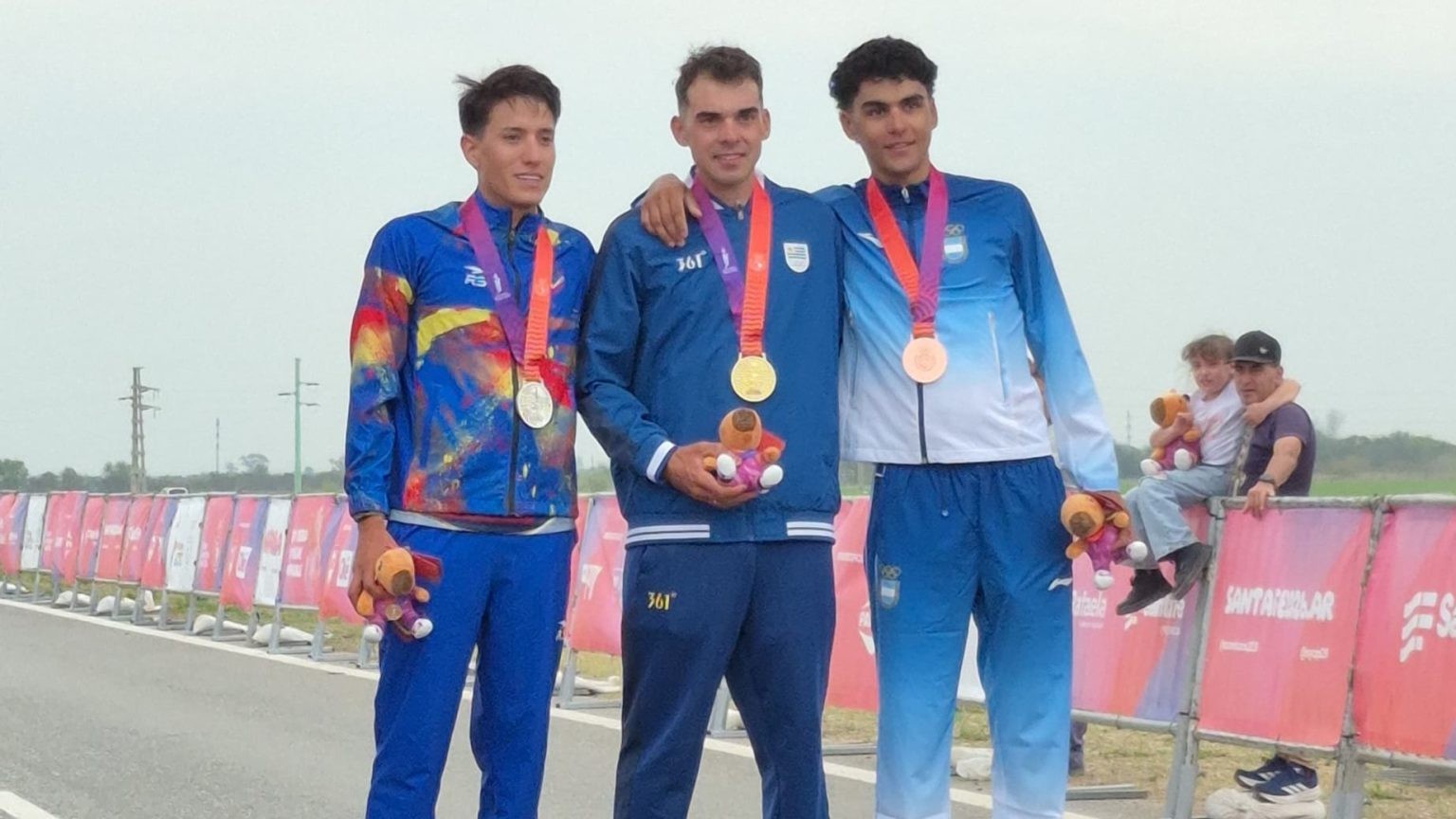 Tomás Contte se subió al podio en Rafaela tras un carrerón del equipo argentino