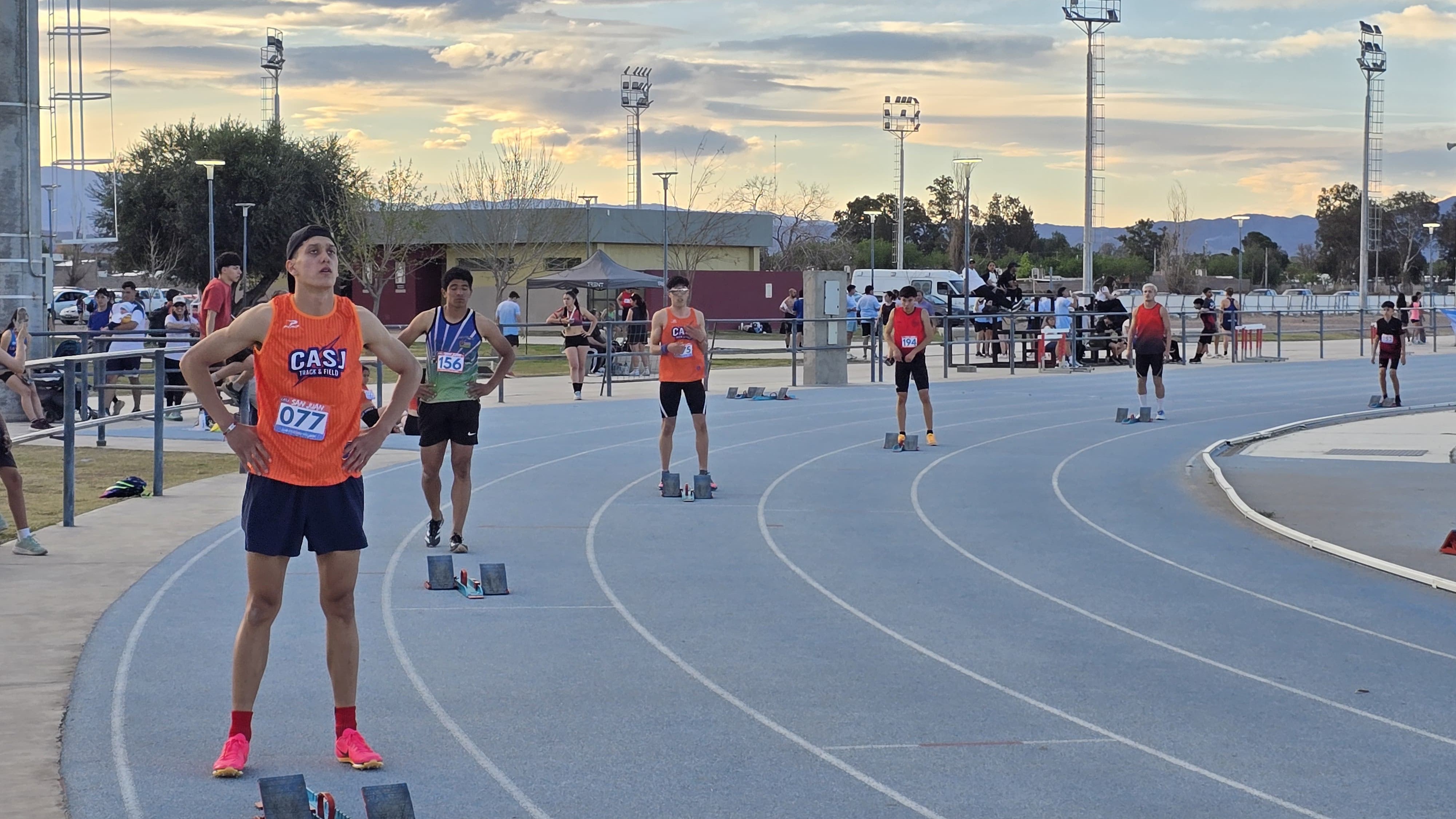 ¡Fiesta del atletismo regional en San Juan! La pista del CEF N.º 20 brilló con el Torneo Prof. Luis Leiva 2026