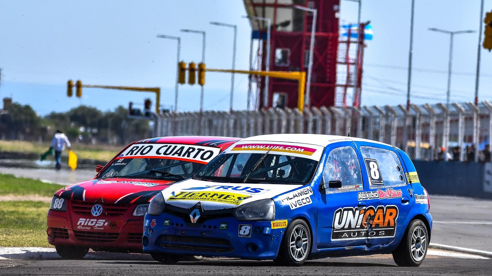 ¡Sergio Ferrer brilló en San Luis y logró un Gran Podio en el Superturismo Puntano 1.6!