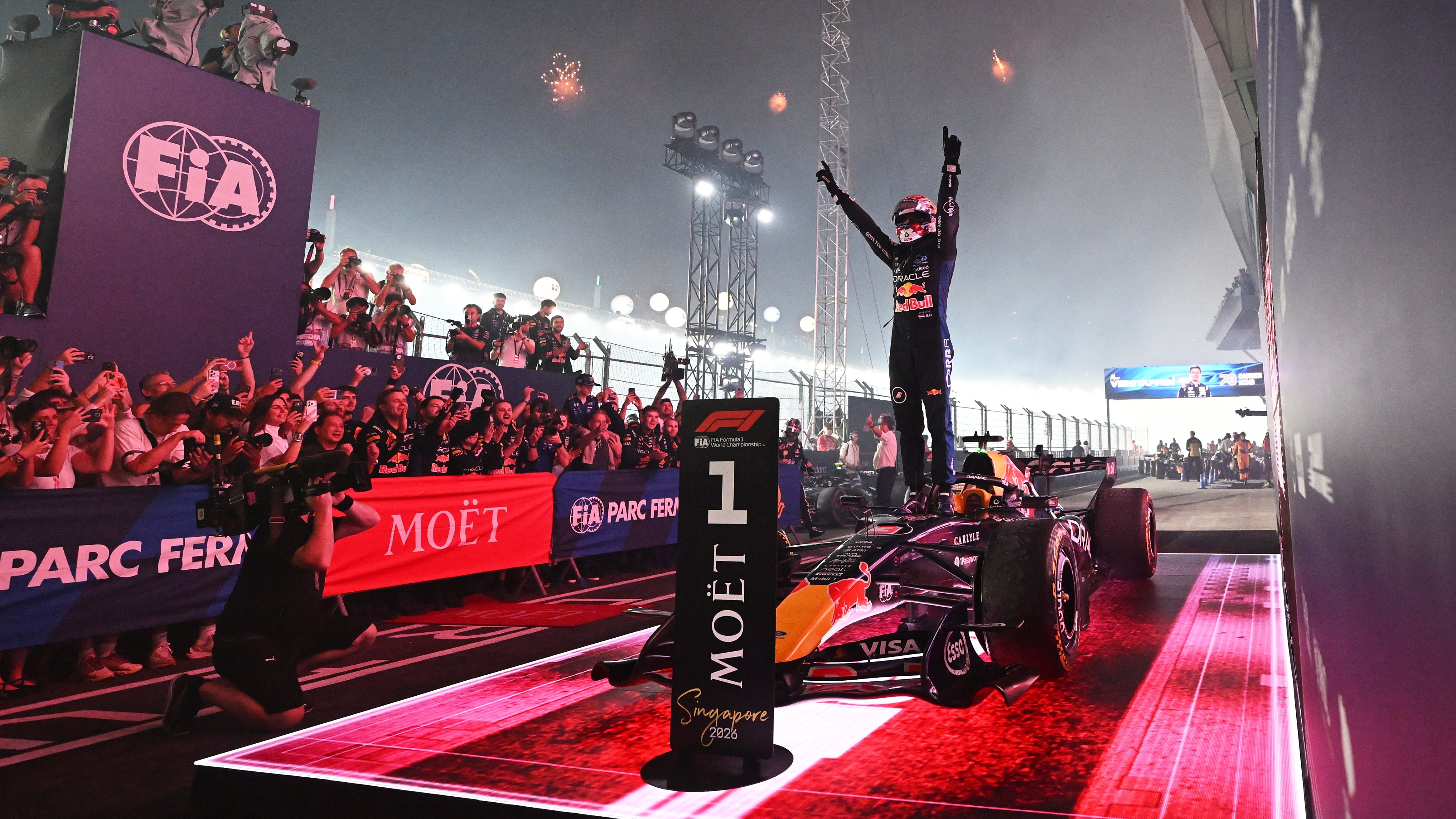 ¡Verstappen dominó en Singapur y Franco Colapinto tuvo que abandonar!